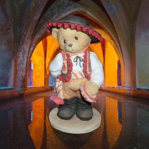Enesco Cherished Teddies 1996 Spain Fernando Figurine #202355 - Picture 1 of 5